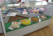 4-H Cake Decorating Entries at the Fair